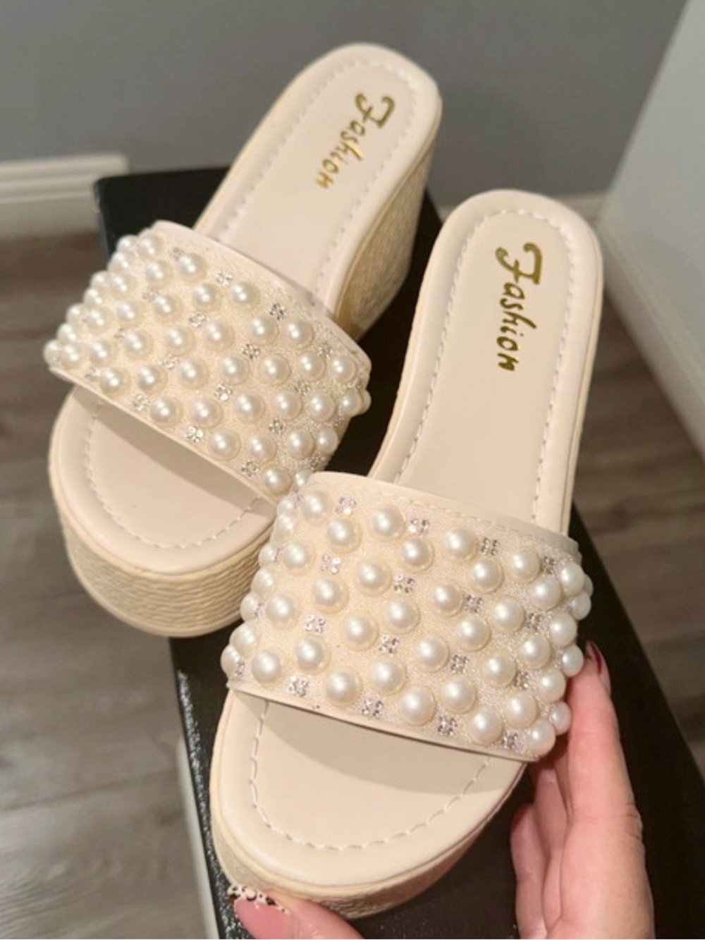 Cream Pearl-Embellished Platform Slide Sandals